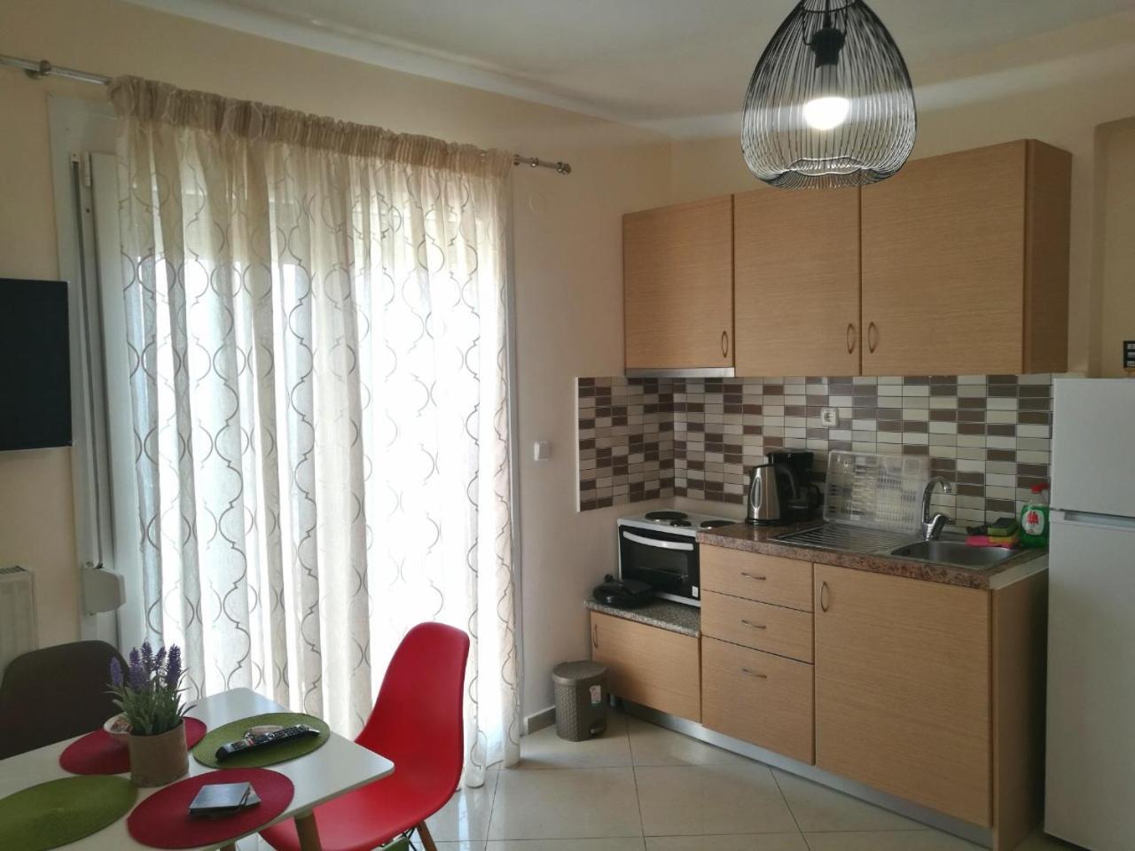 Evris House Color Suite كافالا الغرفة الصورة